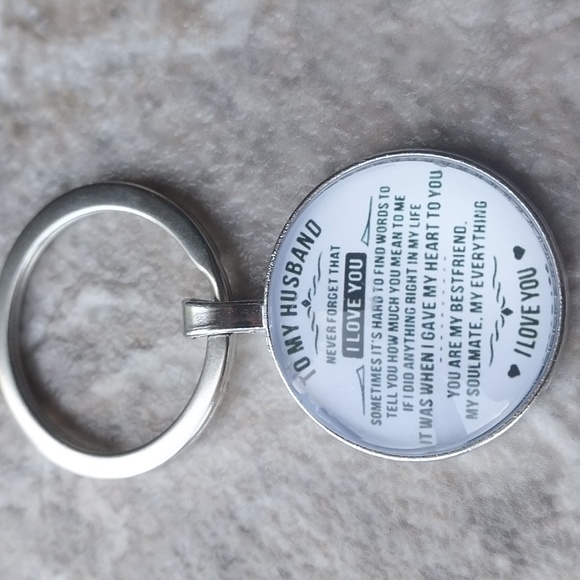🔑2/$15 mix or match. " To My Husband " Keychain. - Picture 3 of 6